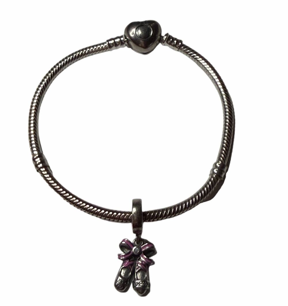 AUTHENTIC PANDORA SNAKE CHAIN HEART CLASP 7 '' STERLING SILVER BRACELET 1 Charm